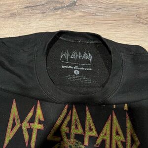 Def Leppard Black Graphic Sweatshirt